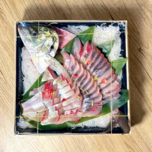 日本深海池魚(縞鰺シマアジ )刺身